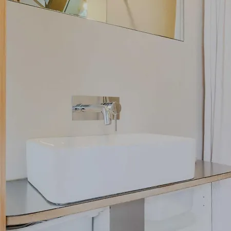 Charming - 2br-4p- Place De La Nation 아파트